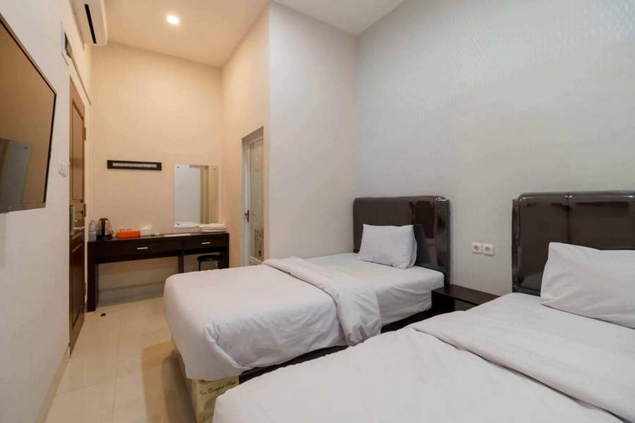 Seindo Hotel RedPartner Sunggal Exterior foto