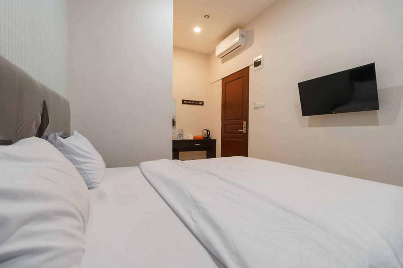 Seindo Hotel RedPartner Sunggal Exterior foto